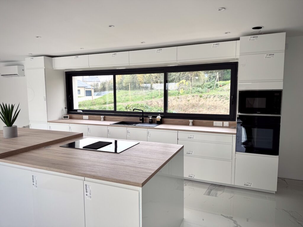 Maison container en « U » de 115m² à Lisieux-Normandie