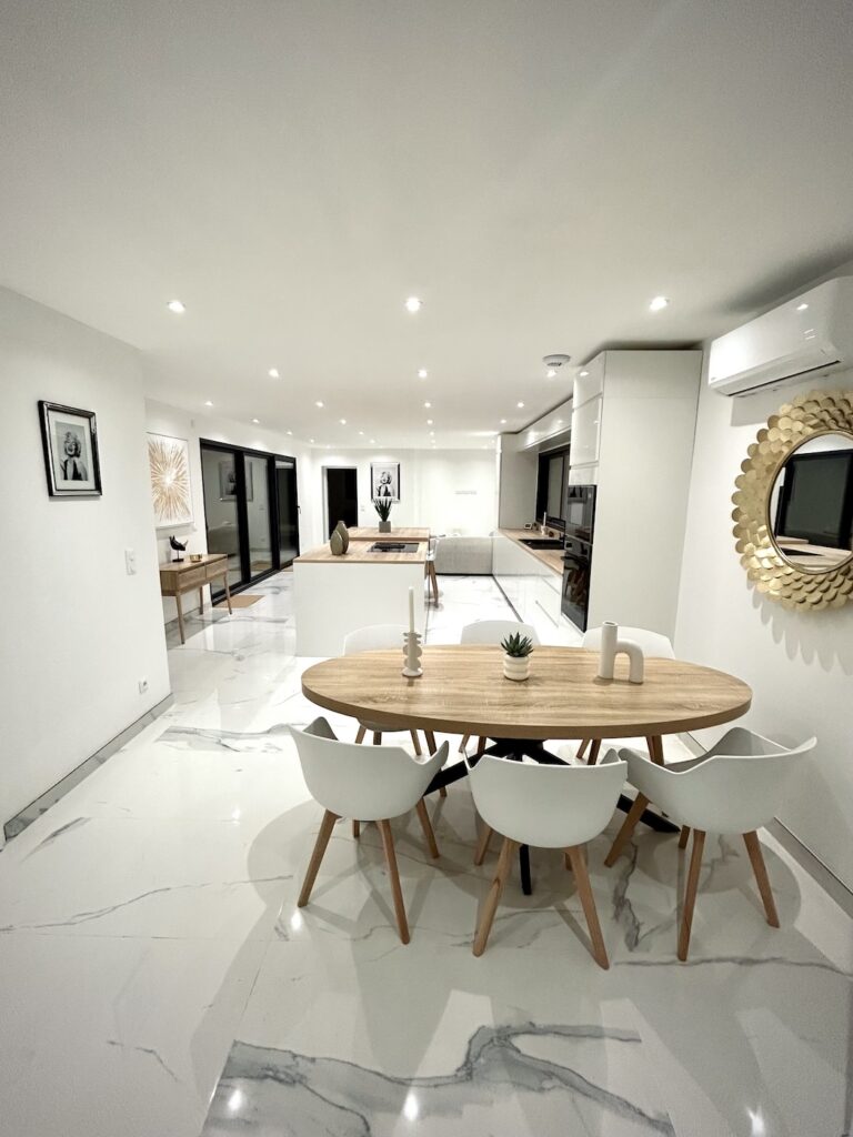 Maison container en « U » de 115m² à Lisieux-Normandie