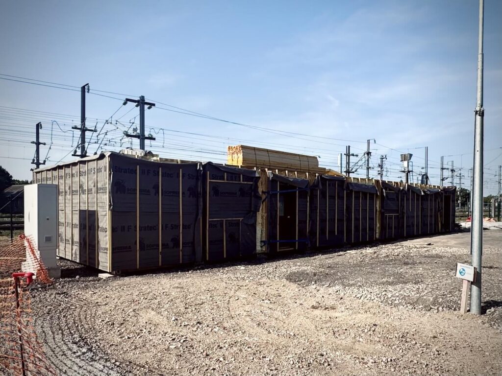 Bâtiments modulaires 145 m² en containers pour la SNCF
