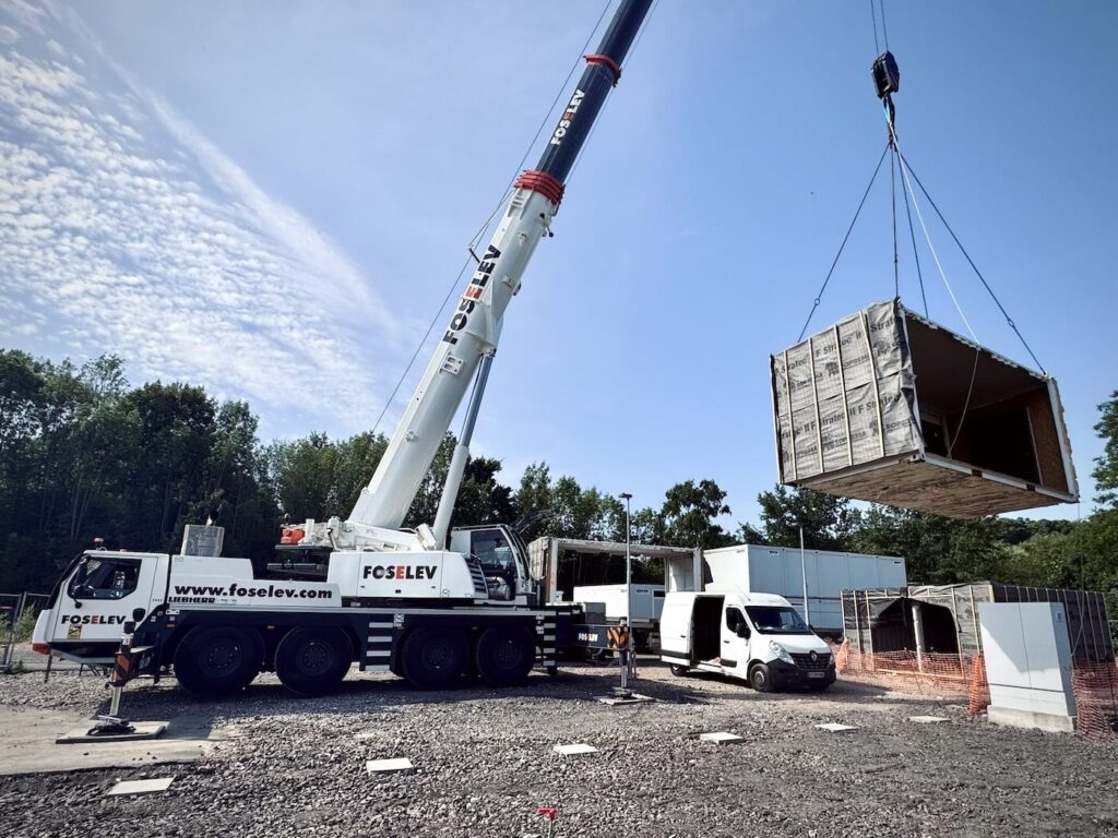 Bâtiments modulaires 145 m² en containers pour la SNCF