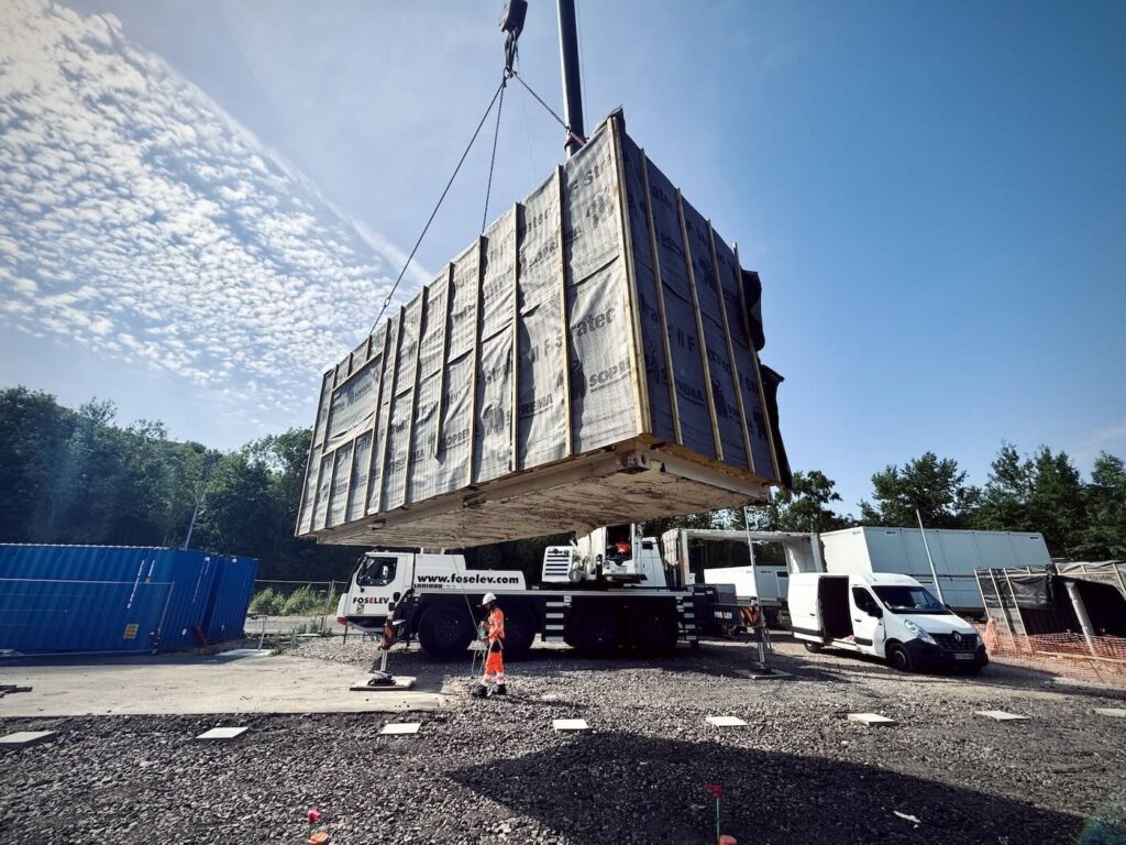 Bâtiments modulaires 145 m² en containers pour la SNCF
