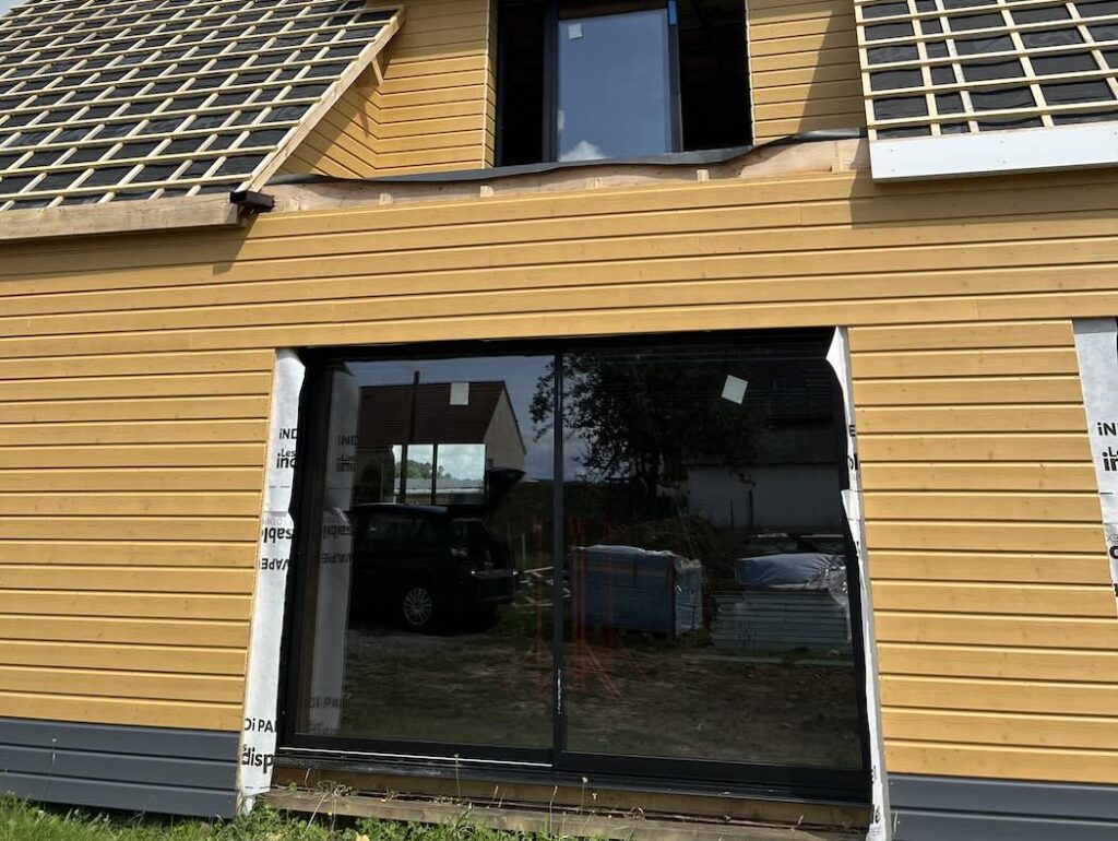 Maison container de 210 m² à Mélamare – Normandie