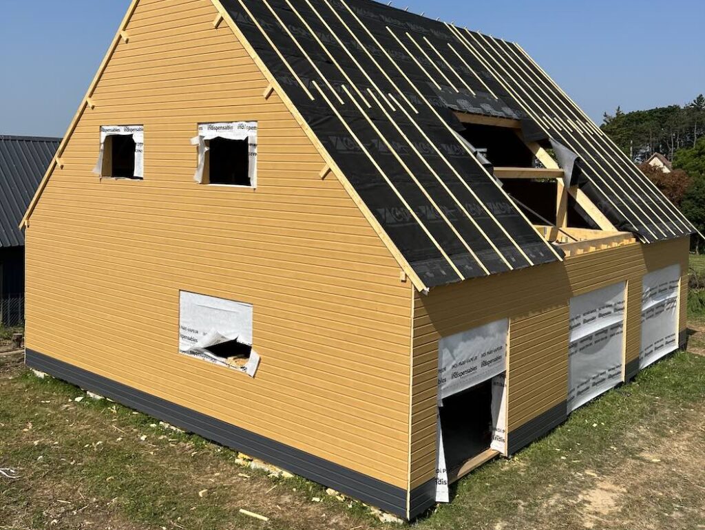 Maison container de 210 m² à Mélamare – Normandie