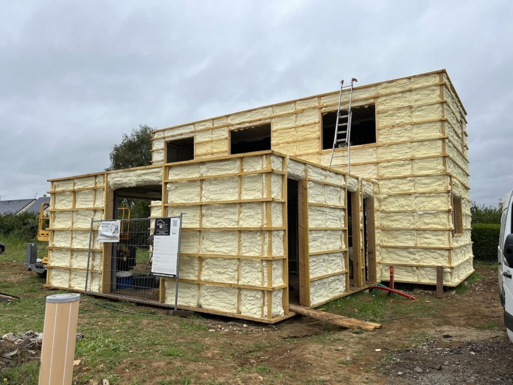 Maison container de 147 m² à Ifs près de Caen
