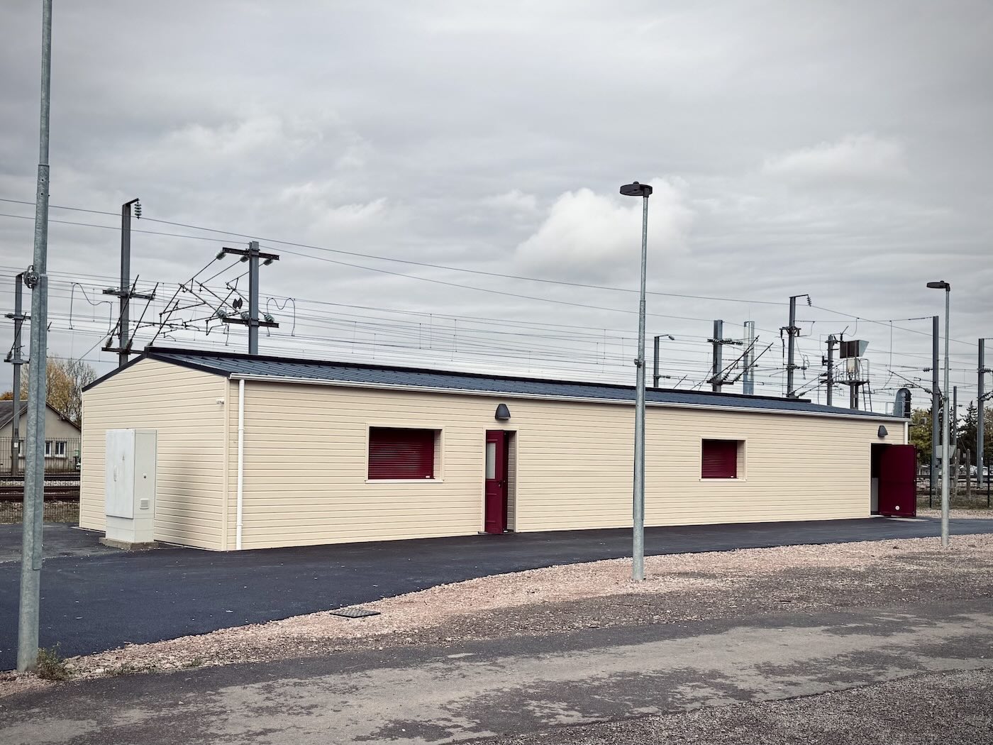 Bâtiments modulaires 145 m² en containers pour la SNCF