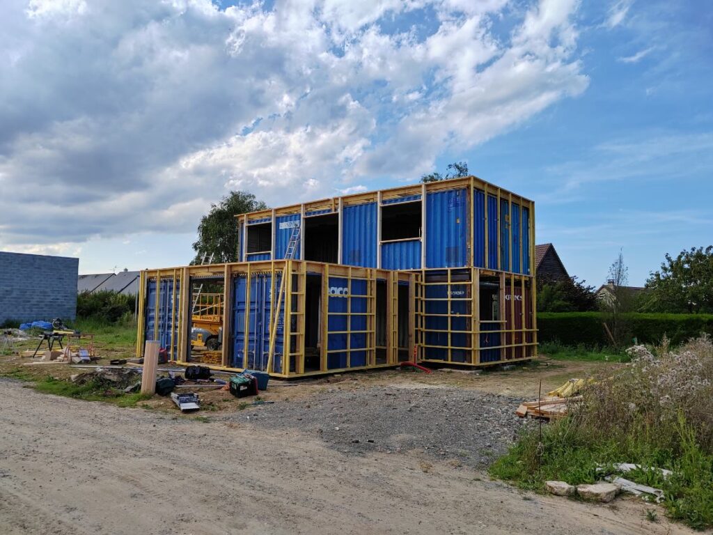 Maison container de 147 m² à Ifs près de Caen