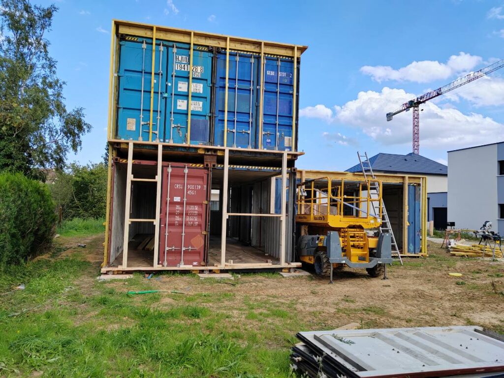 Maison container de 147 m² à Ifs près de Caen